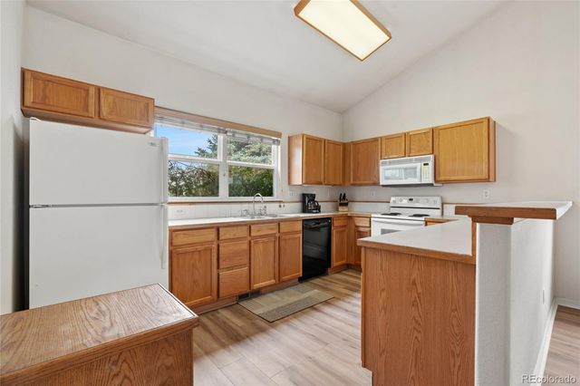 15555 E 40th Avenue 126, Denver, CO 80239