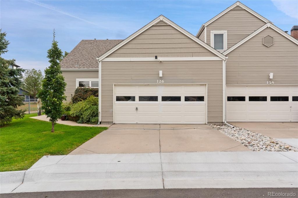 15555 E 40th Avenue 126, Denver, CO 80239