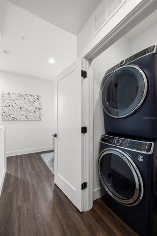 865 S 6 AVENUE S 17, St Petersburg, FL 33701