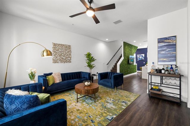 865 S 6 AVENUE S 17, St Petersburg, FL 33701