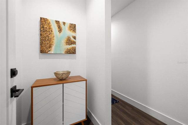 865 S 6 AVENUE S 17, St Petersburg, FL 33701