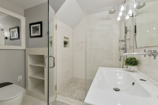 81 Waltham St 3, Boston, MA 02118