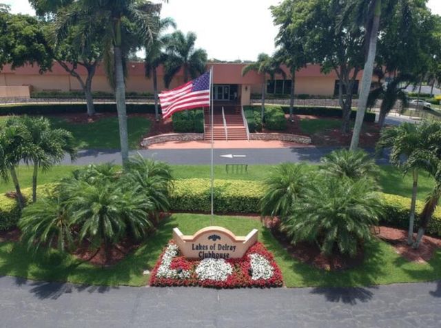 15456 Pembridge Drive 111, Delray Beach, FL 33484