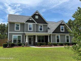 530 N Ridgecrest Street, Pinebluff, NC 28373