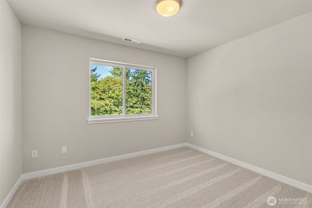 9645 7th Avenue SE, Lacey, WA 98513