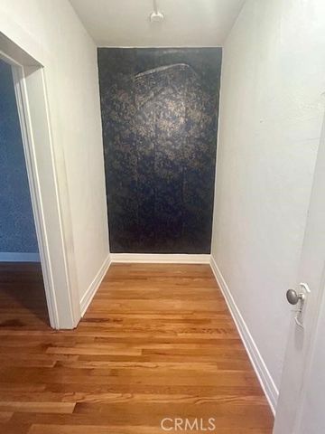 2121 James M Wood Boulevard 205, Los Angeles, CA 90006