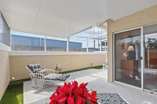 1581 AMBERLEA DRIVE S, Dunedin, FL 34698