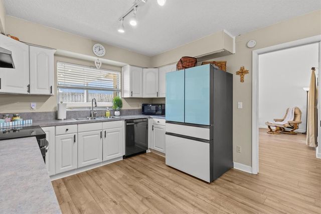 1581 AMBERLEA DRIVE S, Dunedin, FL 34698