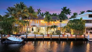 519 ROYAL PLAZA DR, Fort Lauderdale, FL 33301
