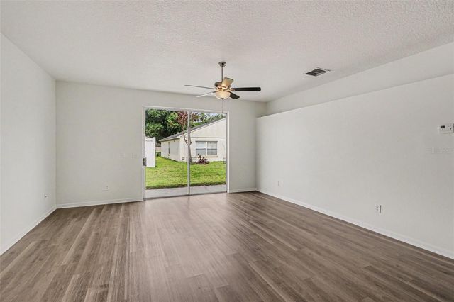 2565 SKIF DRIVE, Orlando, FL 32812