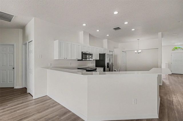 2565 SKIF DRIVE, Orlando, FL 32812