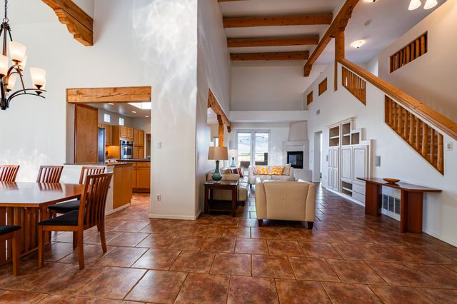 1408 Wilkes Way SE, Rio Rancho, NM 87124