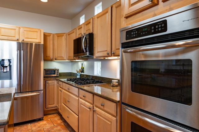 1408 Wilkes Way SE, Rio Rancho, NM 87124