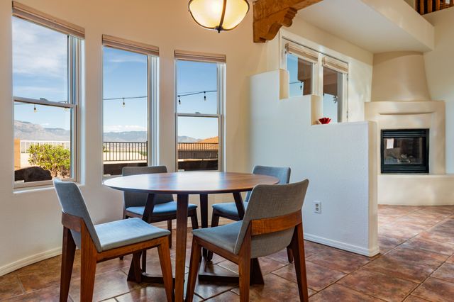 1408 Wilkes Way SE, Rio Rancho, NM 87124