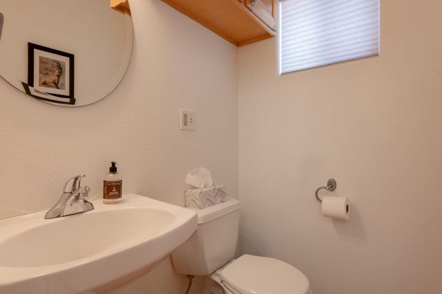 1408 Wilkes Way SE, Rio Rancho, NM 87124