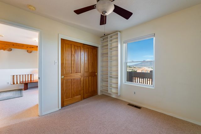 1408 Wilkes Way SE, Rio Rancho, NM 87124
