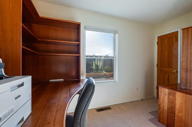 1408 Wilkes Way SE, Rio Rancho, NM 87124