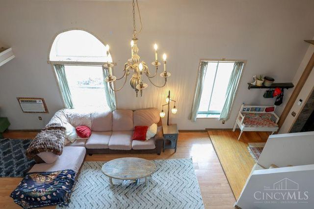 1194 Obannonville Road, Goshen Twp, OH 45140