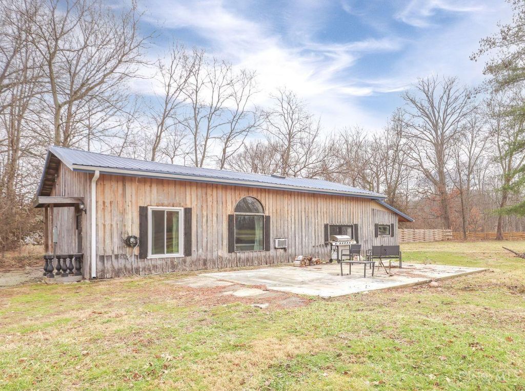 1194 Obannonville Road, Goshen Twp, OH 45140