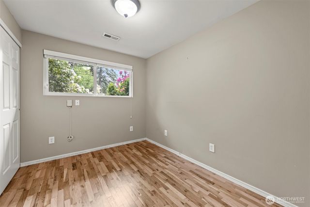 16608 NE 9th Street, Bellevue, WA 98008