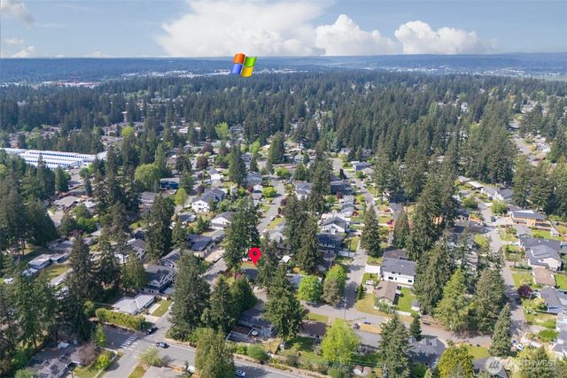 16608 NE 9th Street, Bellevue, WA 98008