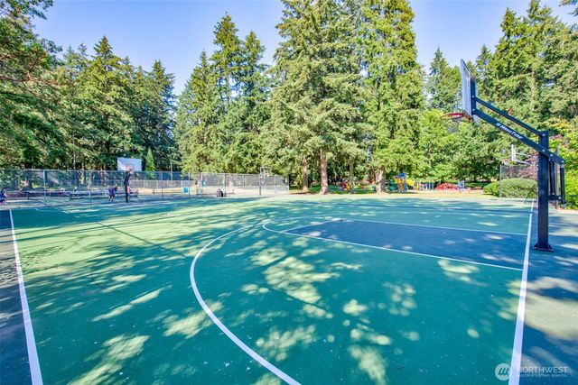 16608 NE 9th Street, Bellevue, WA 98008