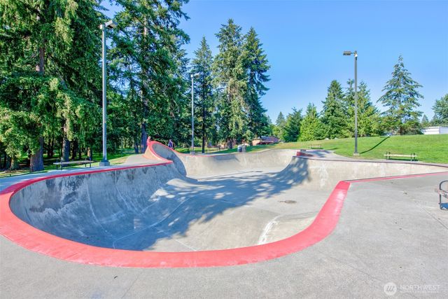 16608 NE 9th Street, Bellevue, WA 98008