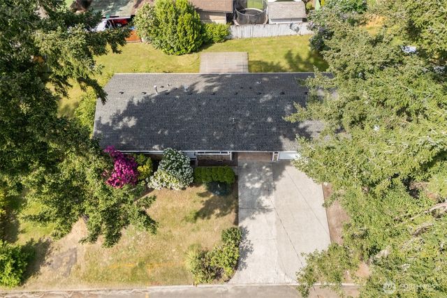 16608 NE 9th Street, Bellevue, WA 98008