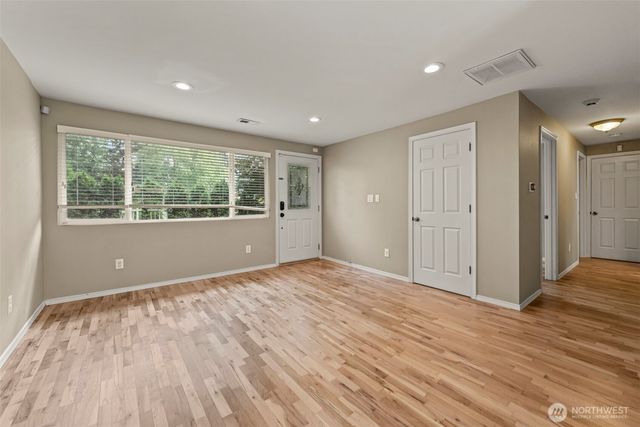 16608 NE 9th Street, Bellevue, WA 98008