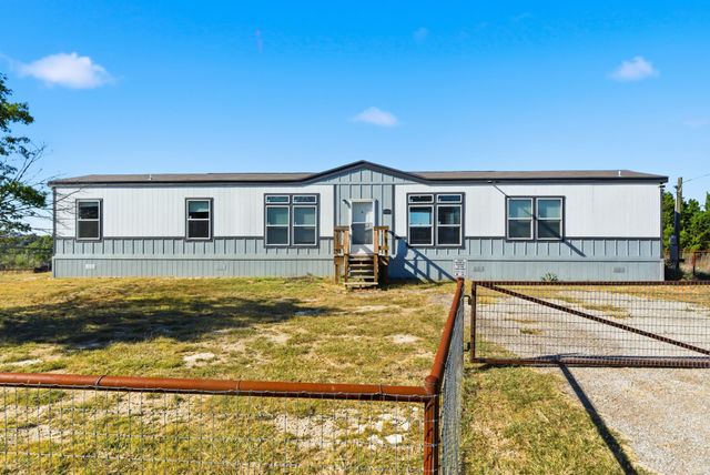 3639 Cedar Street, Weatherford, TX 76088