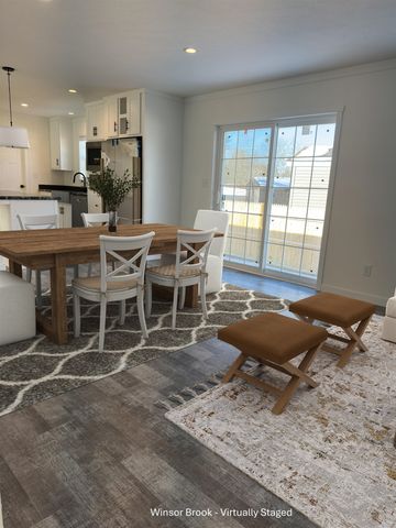 4 Gallo Way, Litchfield, NH 03052