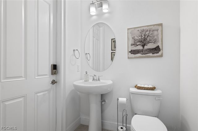 14806 Dockside LN, Naples, FL 34114