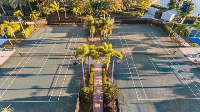 14806 Dockside LN, Naples, FL 34114