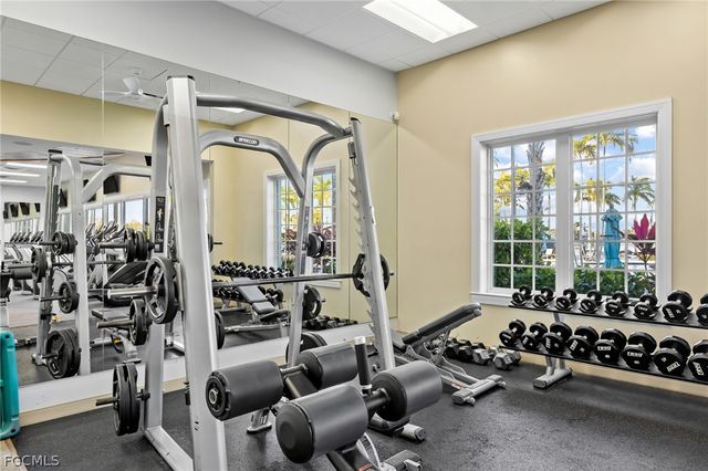 14806 Dockside LN, Naples, FL 34114