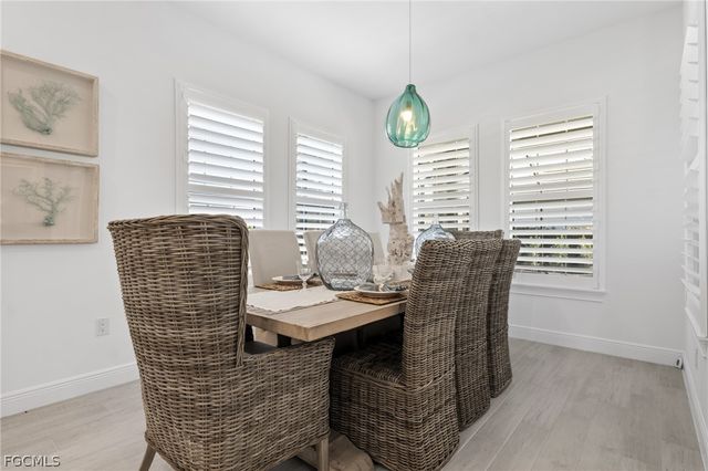 14806 Dockside LN, Naples, FL 34114