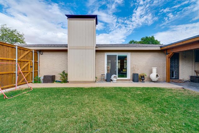 2202 Neely Ave, Midland, TX 79705