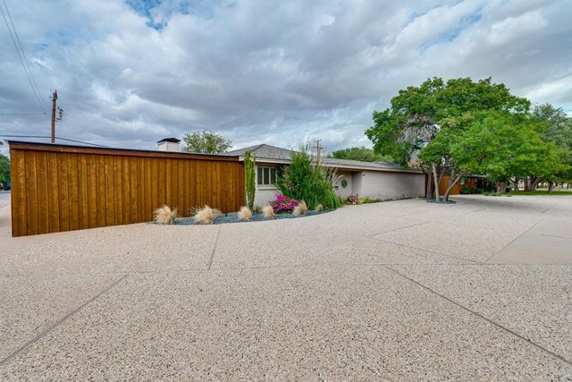 2202 Neely Ave, Midland, TX 79705