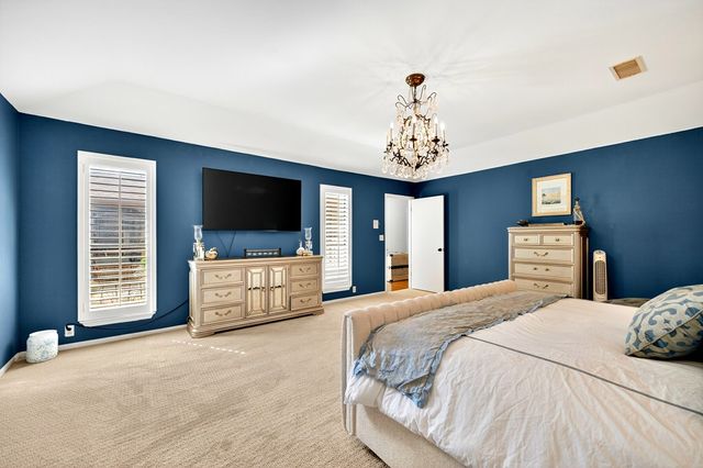 2202 Neely Ave, Midland, TX 79705