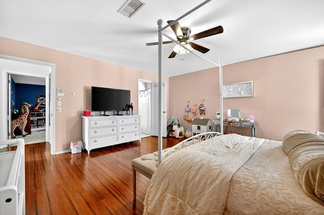 2202 Neely Ave, Midland, TX 79705