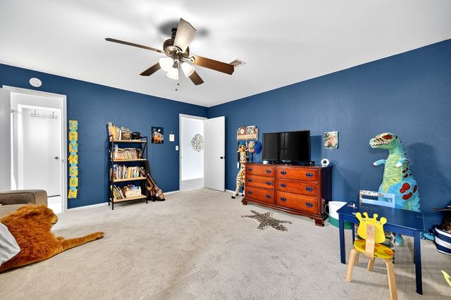 2202 Neely Ave, Midland, TX 79705