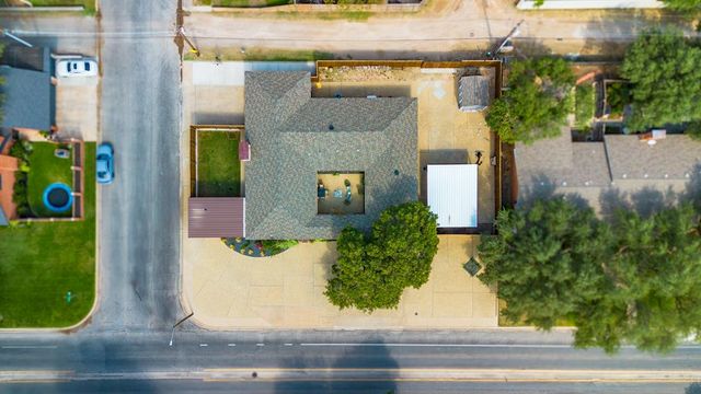 2202 Neely Ave, Midland, TX 79705