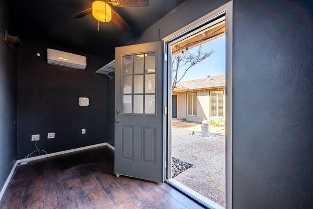 2202 Neely Ave, Midland, TX 79705