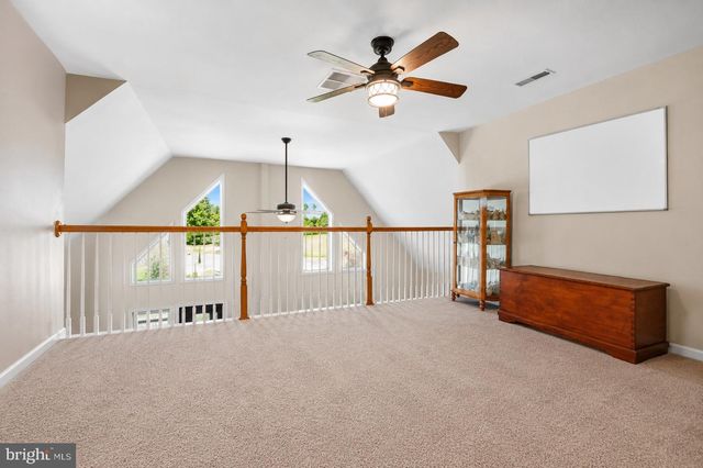 12 MELISSA LN, Pilesgrove, NJ 08098