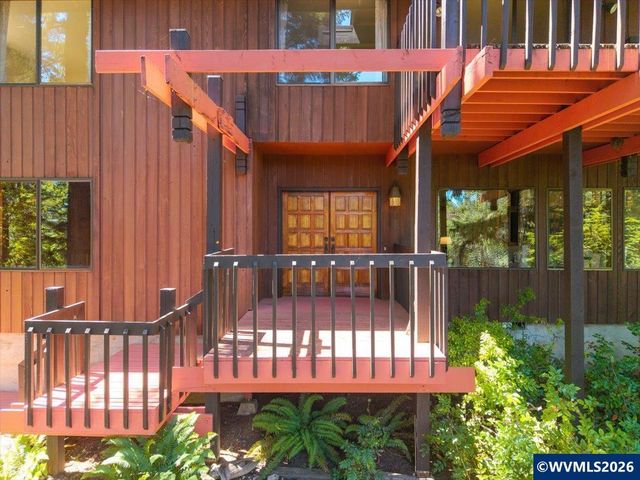 1380 NW Magnolia Dr, Corvallis, OR 97330