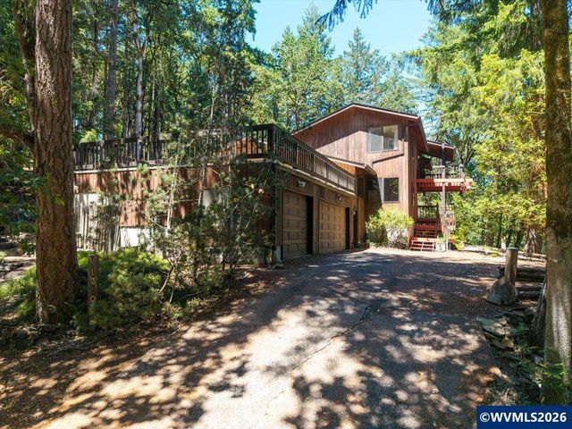 1380 NW Magnolia Dr, Corvallis, OR 97330