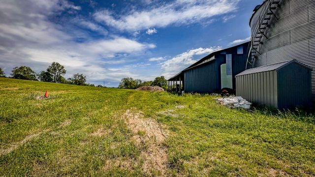 4465 US-150, Stanford, KY 40484