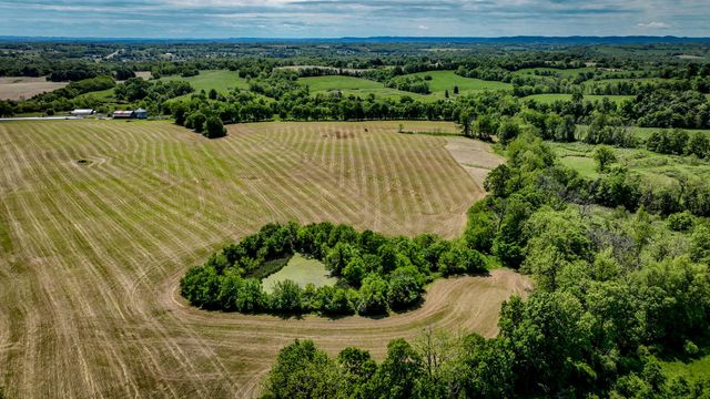 4465 US-150, Stanford, KY 40484