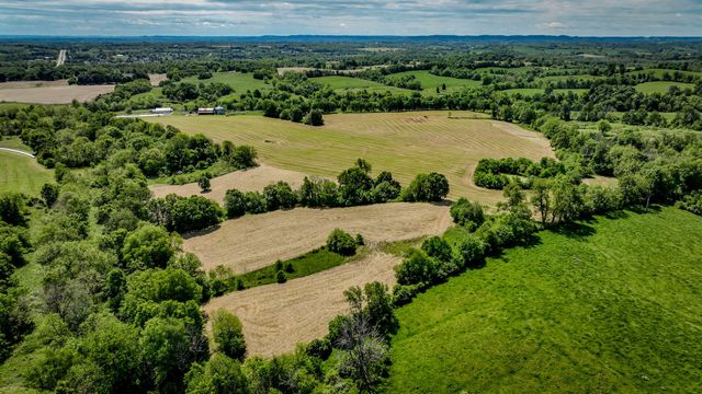 4465 US-150, Stanford, KY 40484