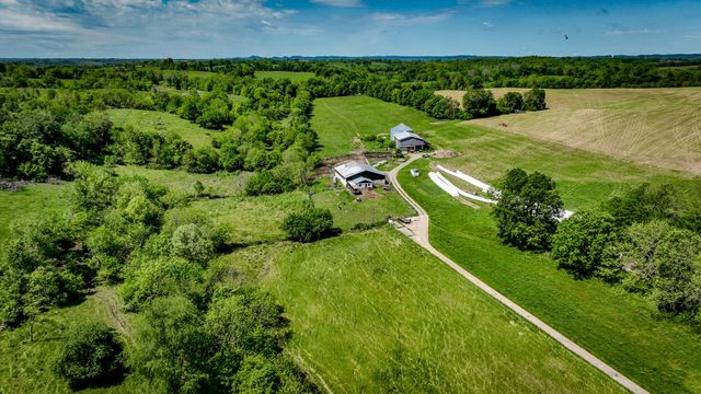 4465 US-150, Stanford, KY 40484