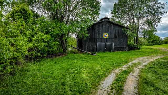 4465 US-150, Stanford, KY 40484